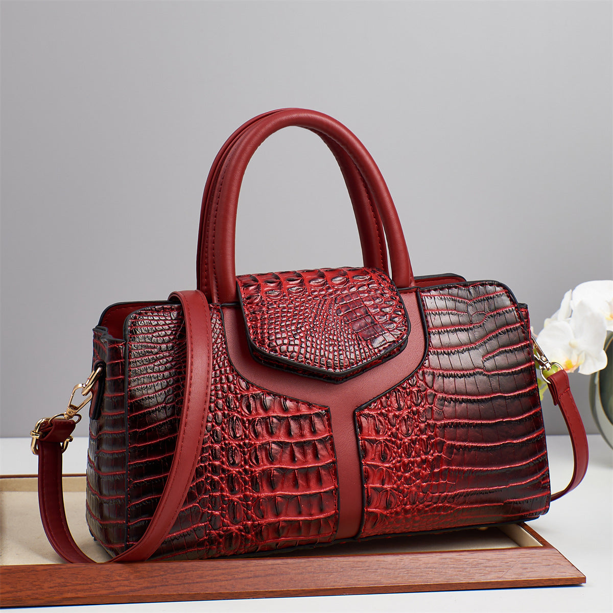 Women's Popular Commuter Textured Crocodile Pattern Printed Large Capacity Bags