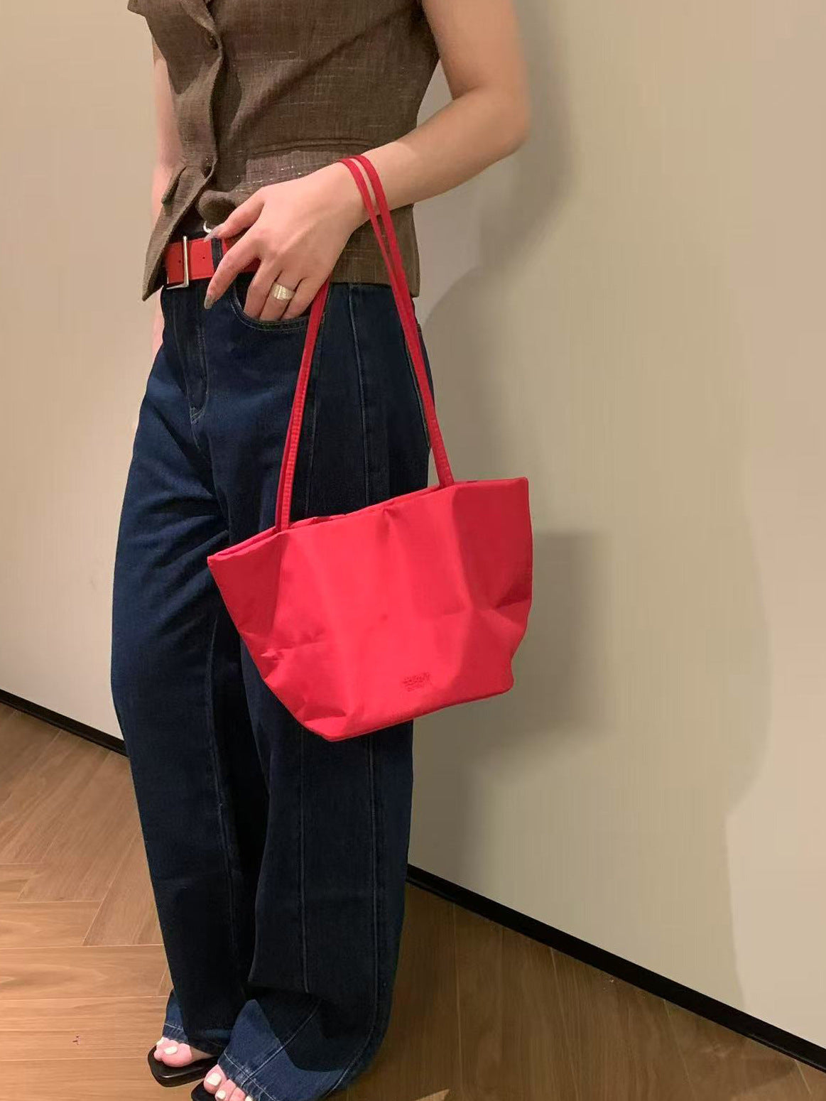 Women's Korean Nylon Basket Lightweight Commuter Large Capacity Tote Bag
