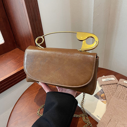 Winter High-grade Retro Pin Fashionable Chain Shoulder Bags
