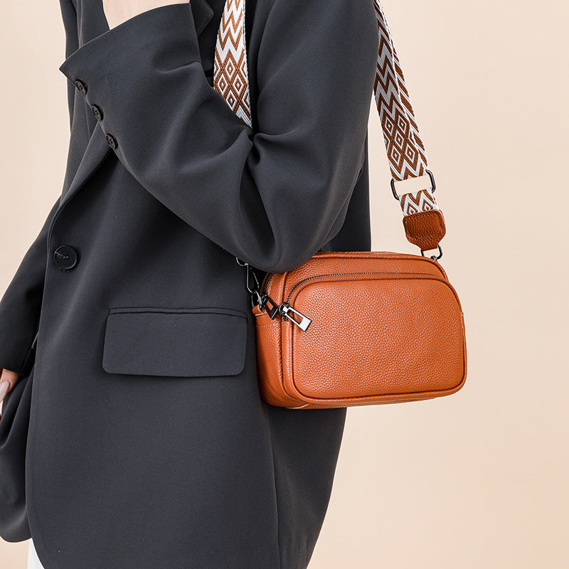 Women's Solid Color Lychee Pattern Simple Shoulder Bags