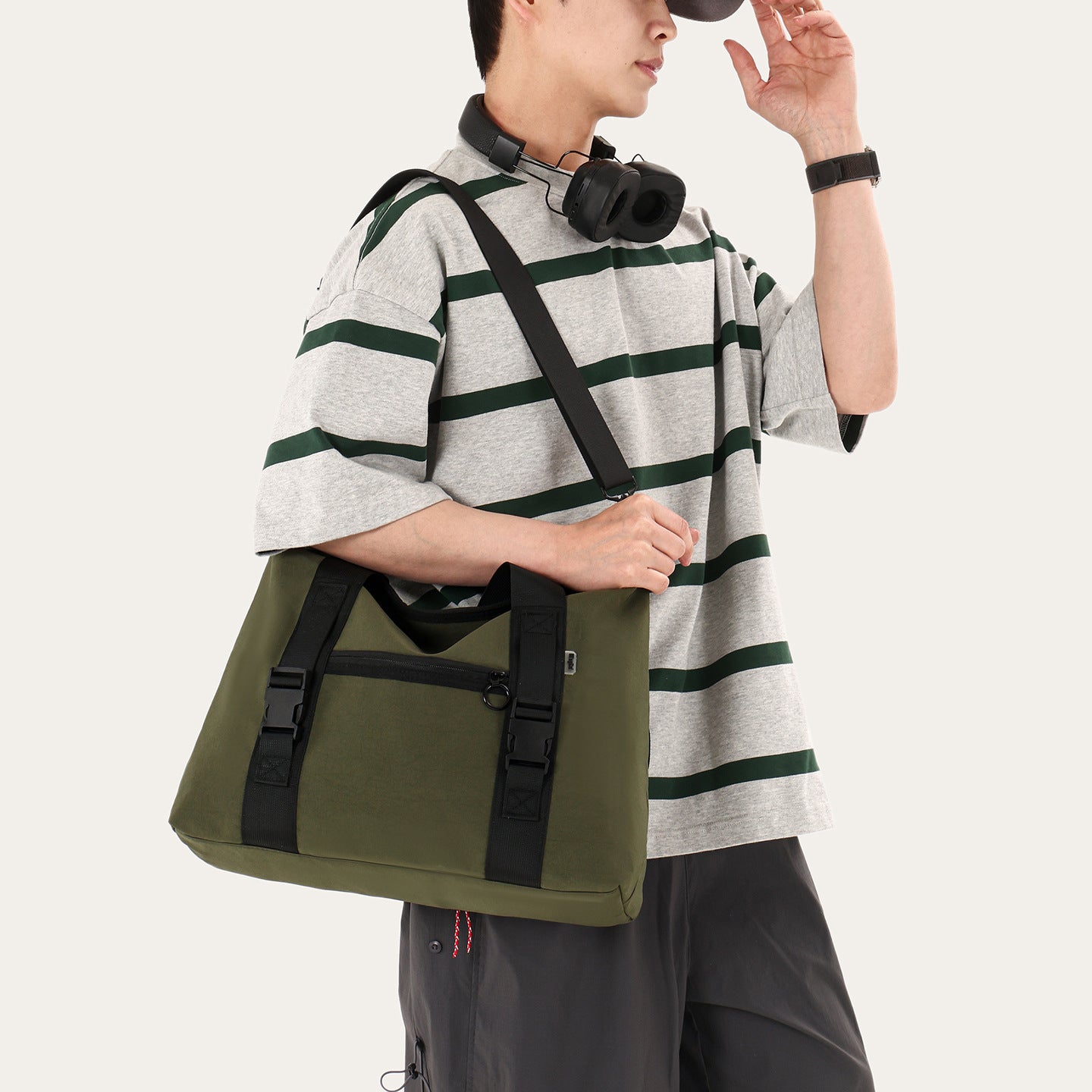 Women's Large Capacity Water Repellent Daily Unisex Travel Bags