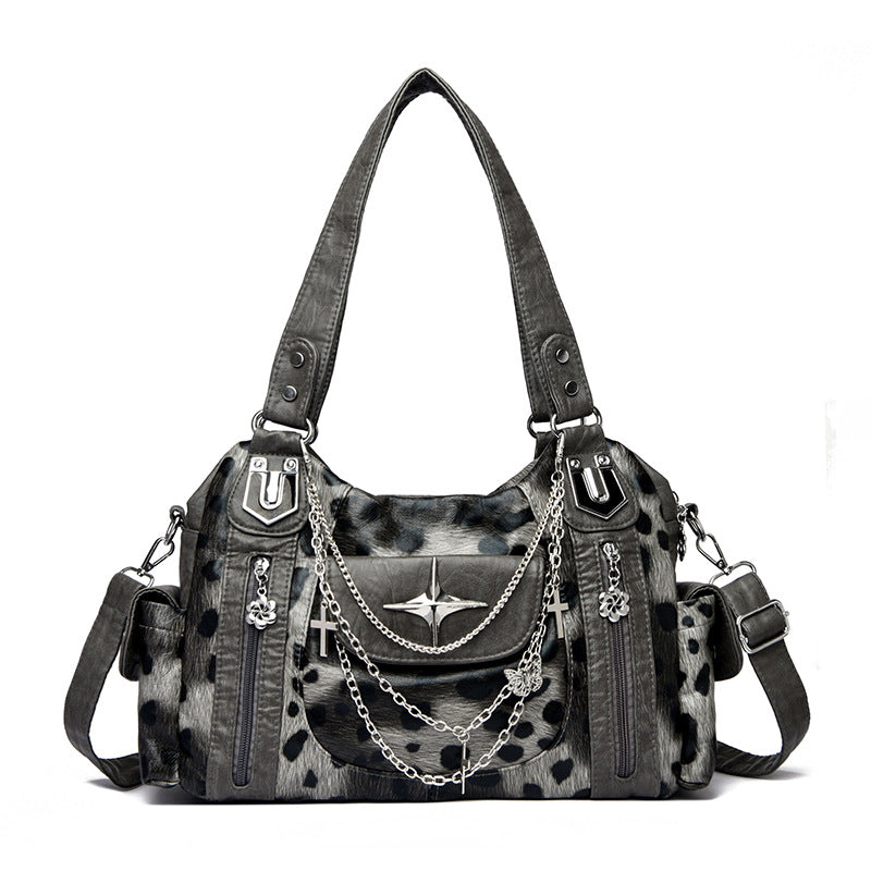 Women's Retro Distressed Chain Motorcycle Personalized Fashion Hot Large Capacity Tote Bags