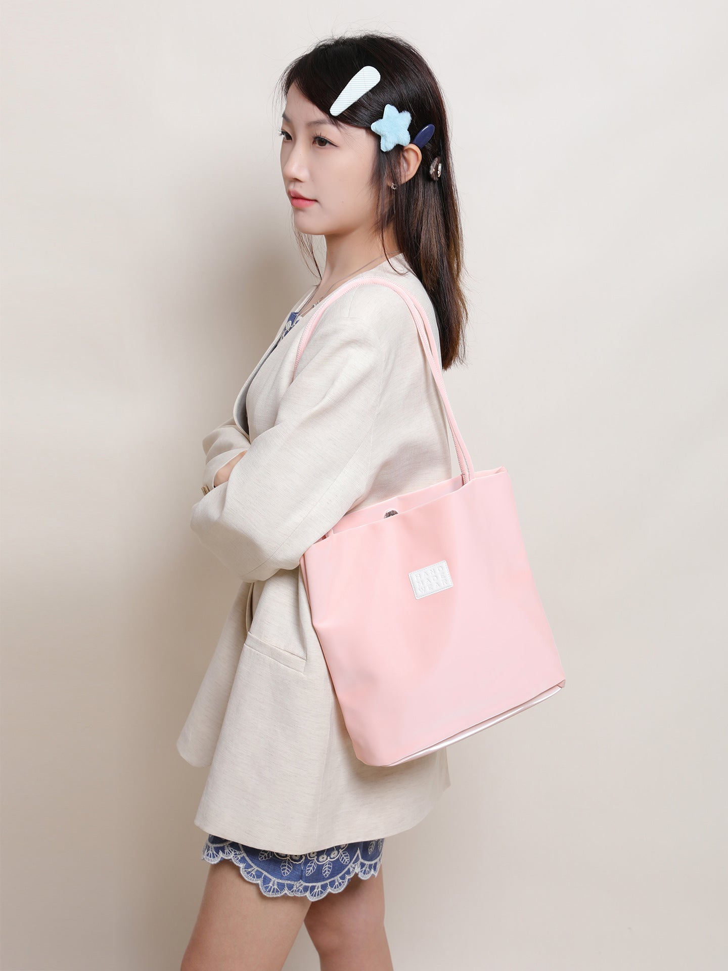 Mercerized Solid Color Simple Fashion Commuter Nylon Women's Shoulder Bag