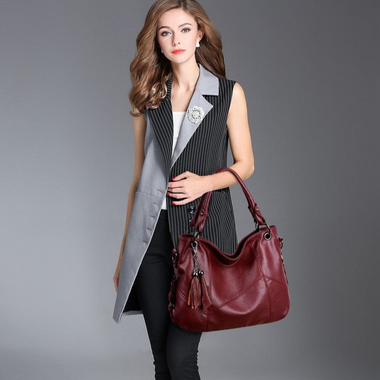 Women's Versatile Large Fashion Mom Fan Capacity Soft Handbags
