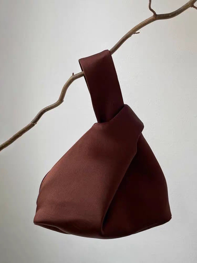 Women's Satin Tacking Wrist Style Retro Solid Color Bags