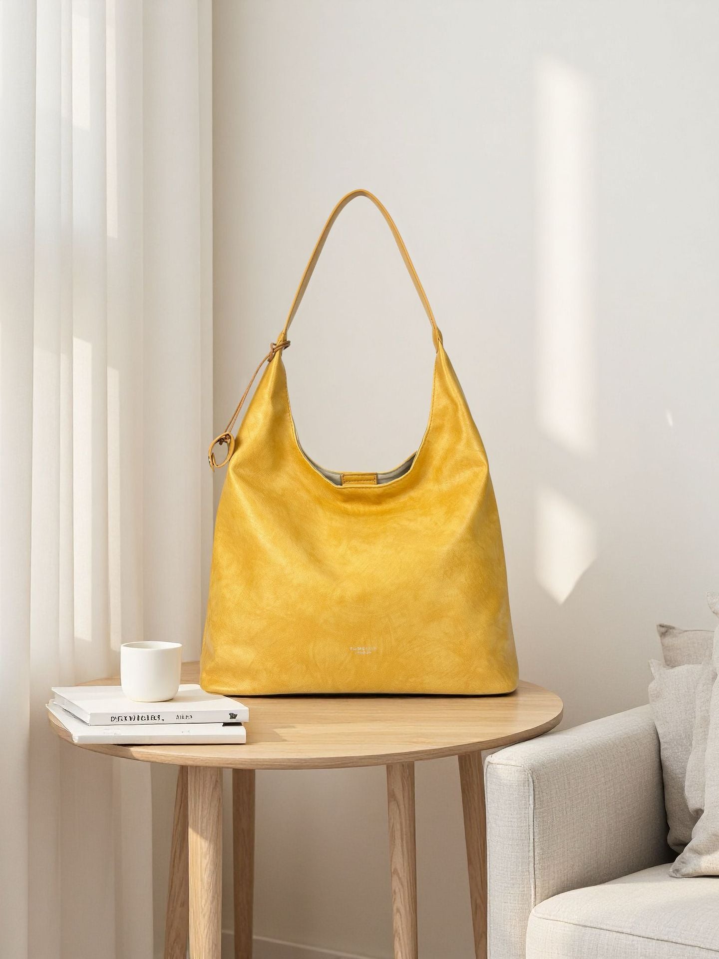 Women's Lazy Light Warm Sun Loose Feeling Commuter Women's Shoulder Bag