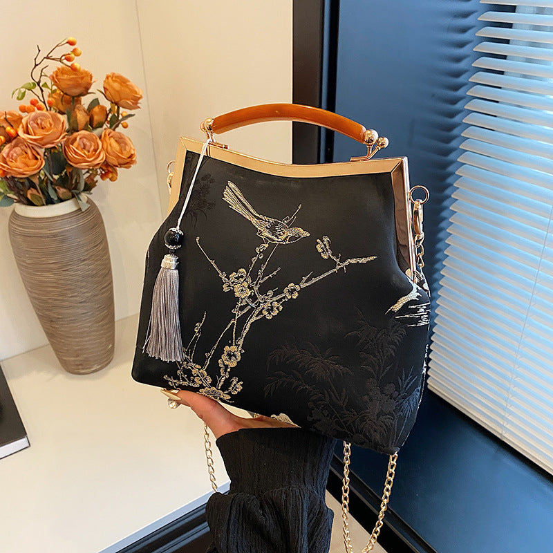Women's Tassel Chinese Single Cheongsam Handmade Temperament Women's Handbag