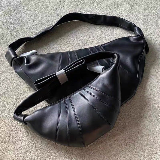 Genuine Leather Croissant Sheepskin Niche Dumpling Women's Messenger Bag