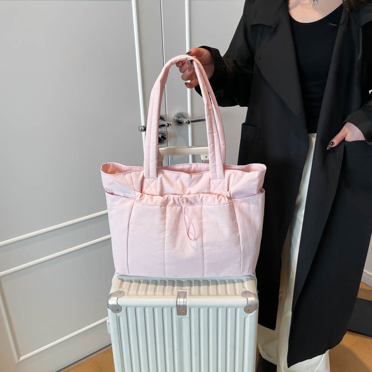 Classy Women's Quilted Convenient Commute Computer Women's Shoulder Bag