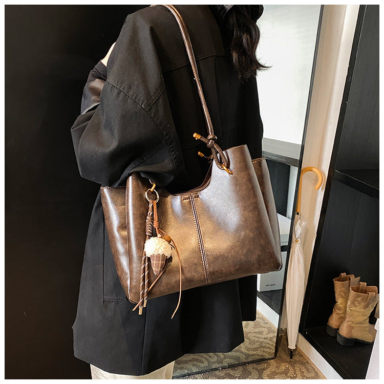 Women's Large Capacity Retro Fashion High Sense Bags