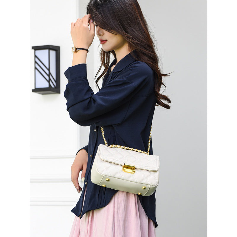 Women's Fashionable Simple Rhombus Chain Elegant With Zipper Bags
