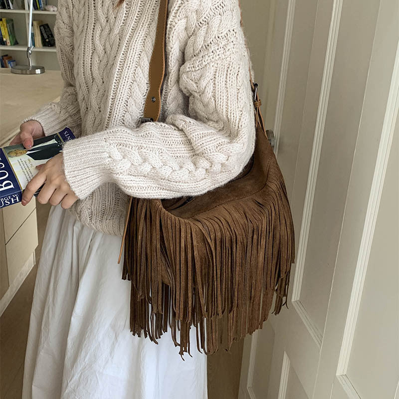 Innovative Women's Bohemian Style Tassel Commuter Women's Messenger Bag