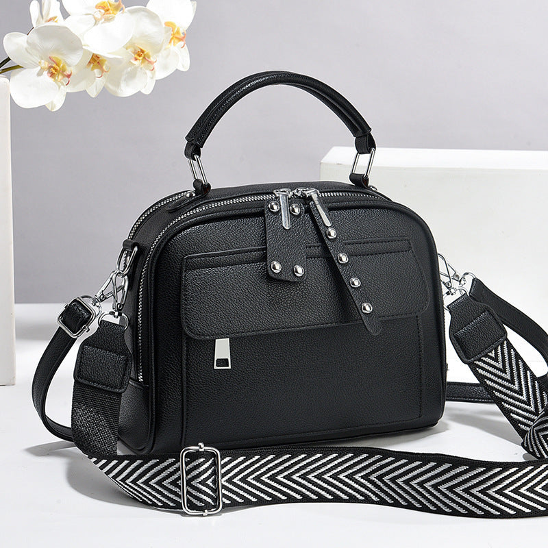 Women's Stylish Texture Portable Simple Large Capacity Women's Messenger Bag