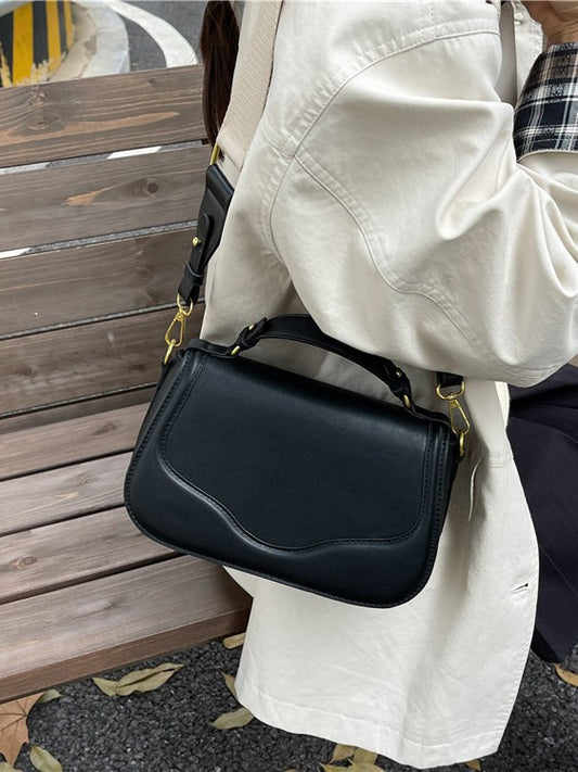 Women's Autumn Fashion Commuter Leisure Saddle Women's Messenger Bag