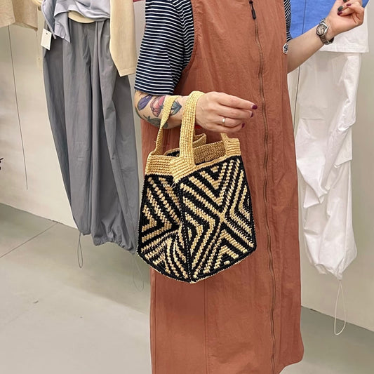 Women's Crocheting Mixed Color Stripe Large Capacity Women's Handbag