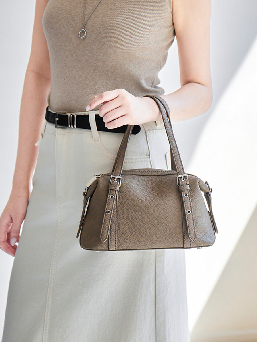 Women's Layer Cowhide Commuter High-grade Genuine Leather Women's Messenger Bag