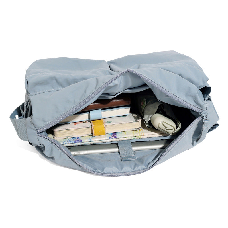Women's & Men's Simple Waterproof Large Capacity Nylon Cloth Women's Messenger Bag