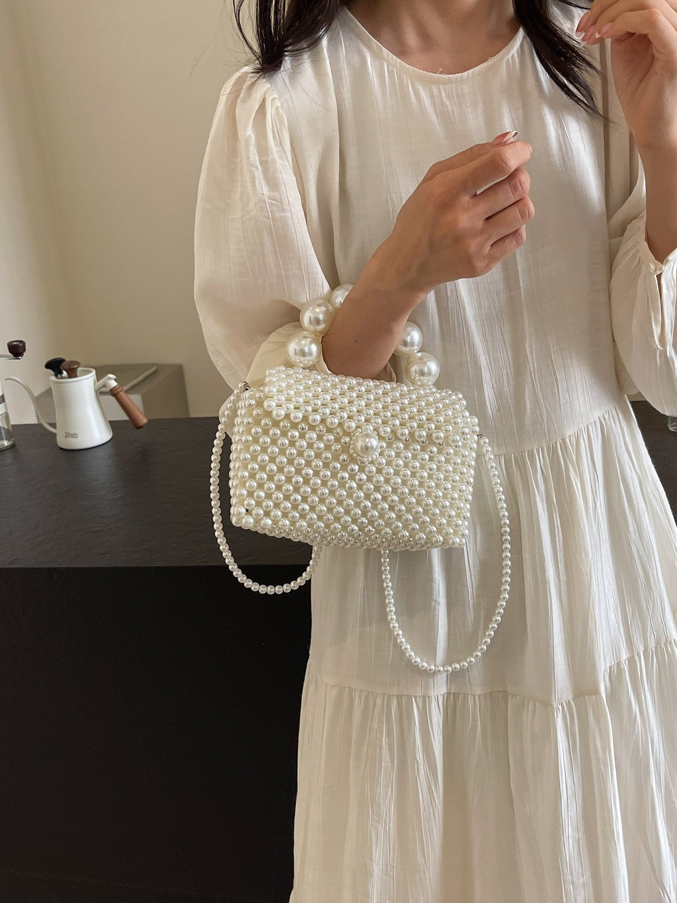 Women's Woven Hand-held Handmade Pearl Summer Versatile Women's Messenger Bag