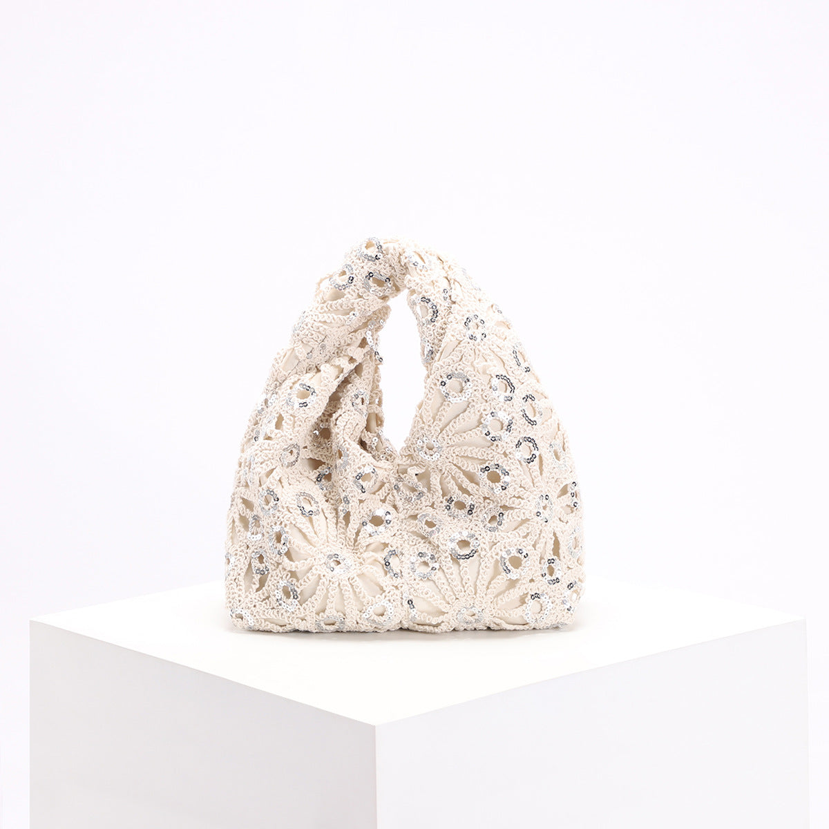 Women's Sequined Hollow Crocheted Hand Vacation Style Bohemian Bags