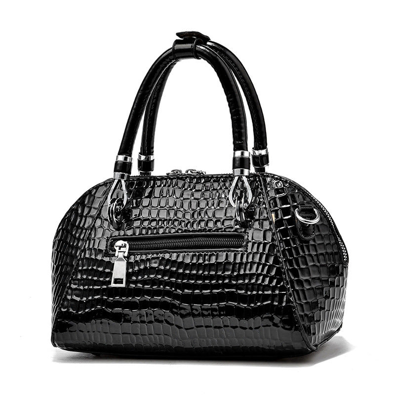 Stylish Women's Crocodile Pattern Shell Trend Women's Shoulder Bag