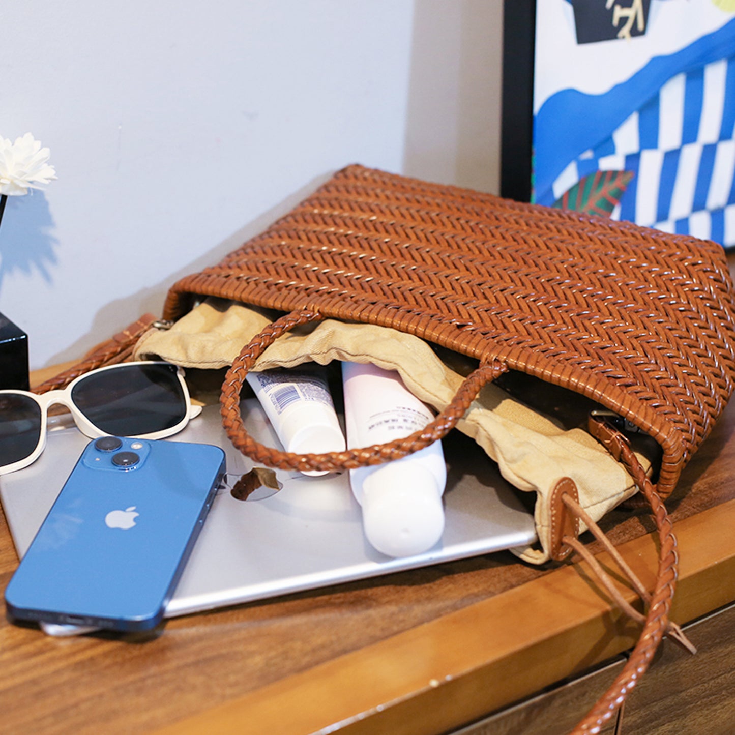 Women's Hand-woven French Style Vegetable Basket Leather Women's Handbag