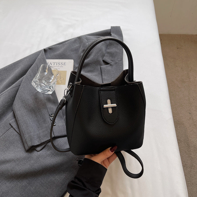 Women's High-grade Fashionable Spring Outing Exquisite Commuter Women's Handbag