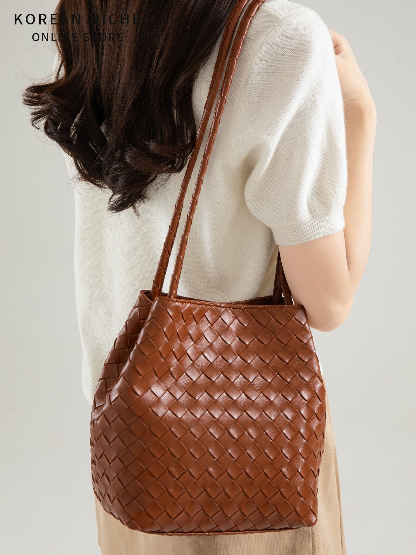 Women's Design Woven Korean High-grade Trendy Retro Handbags
