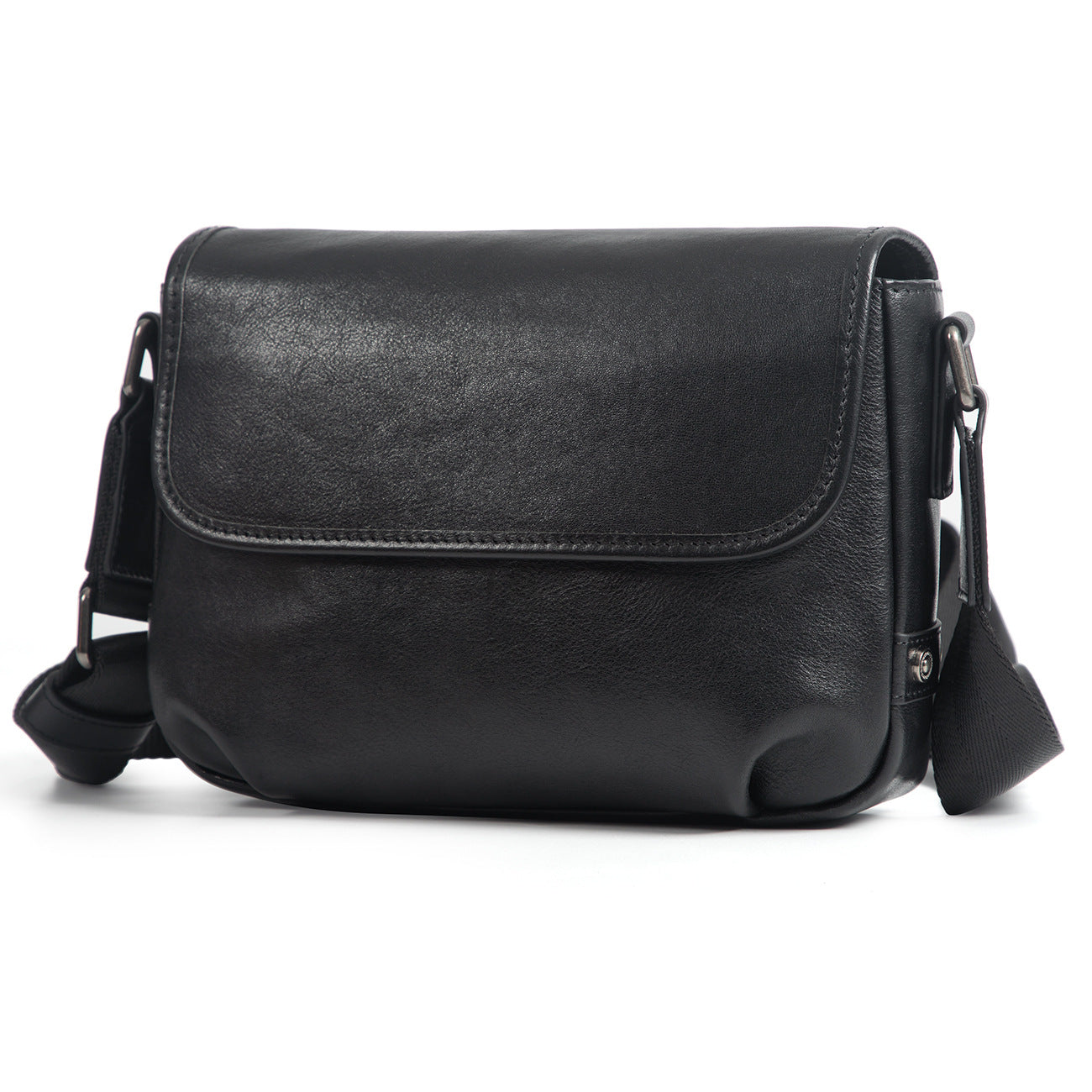 Men's & Women's Straight Hair Oil Wax Leather Retro Fashion Bags