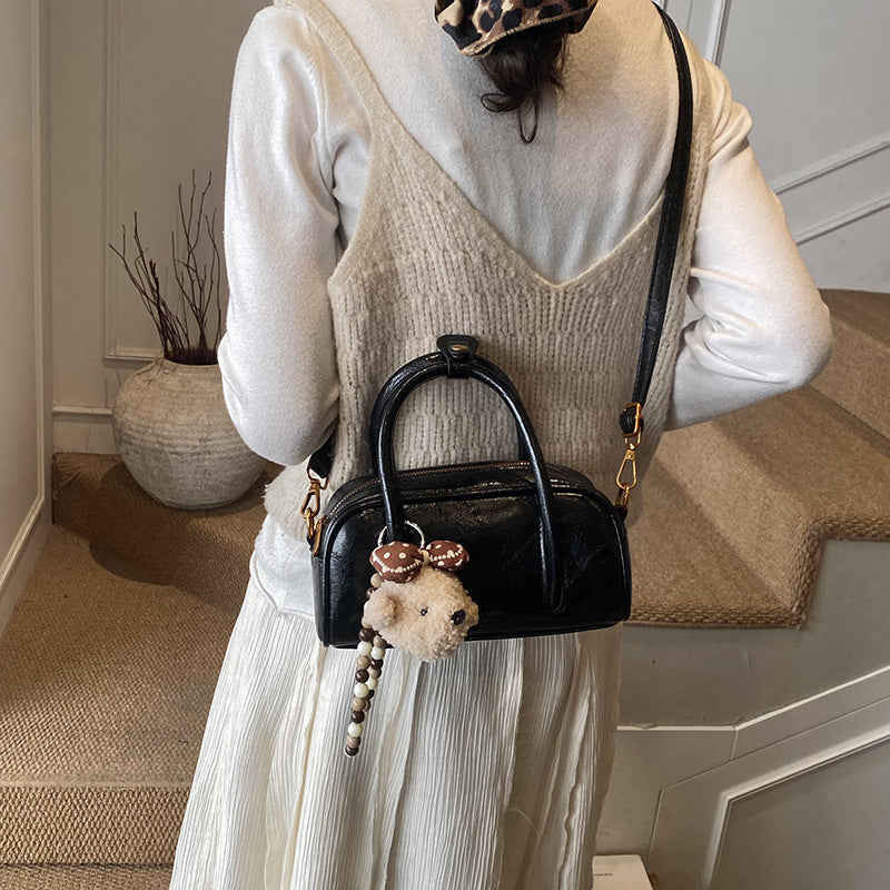 Women's Popular Niche Retro Fashion Hand Holding Bags