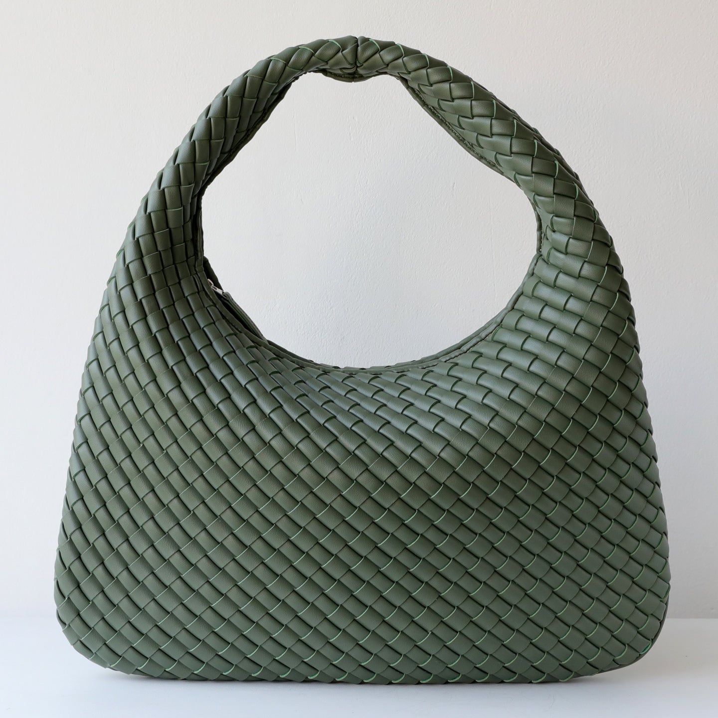 Fashion Hand-woven Dumpling Genuine Leather Versatile Women's Handbag