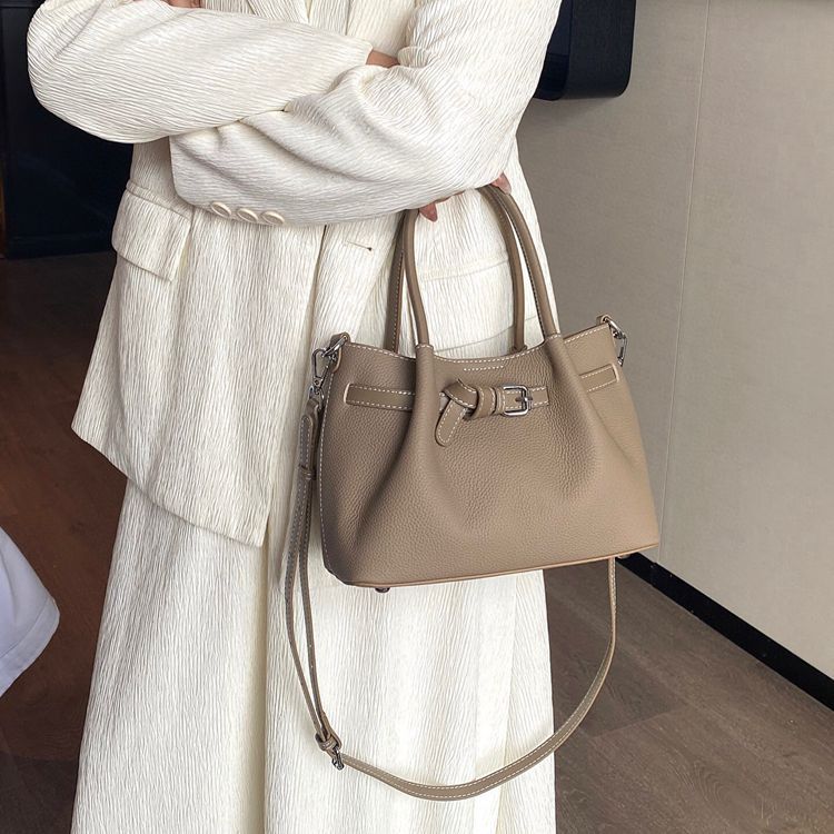 Women's High-grade Genuine Leather Dumpling Portable Vegetable Women's Shoulder Bag