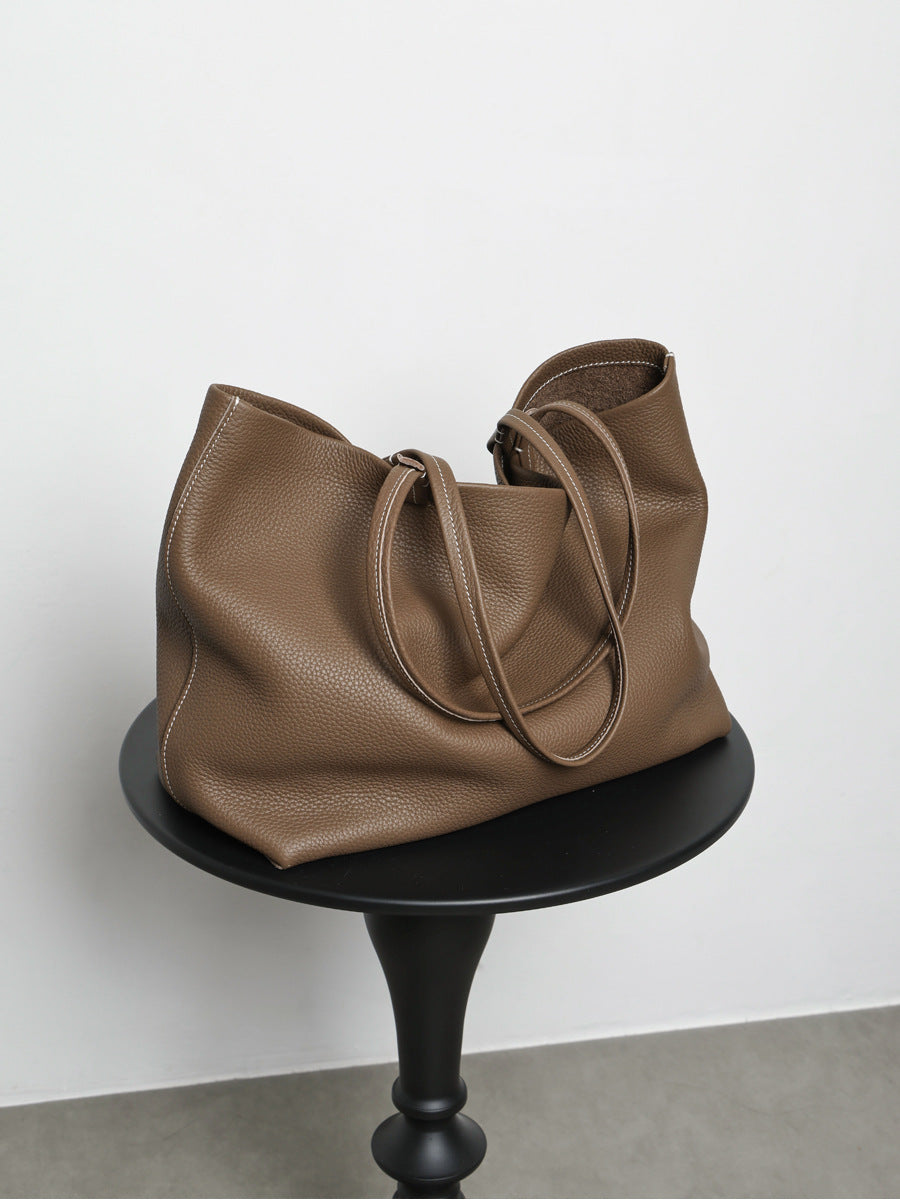 Women's Layer Cowhide Line Genuine Leather Large Capacity Tote Bags