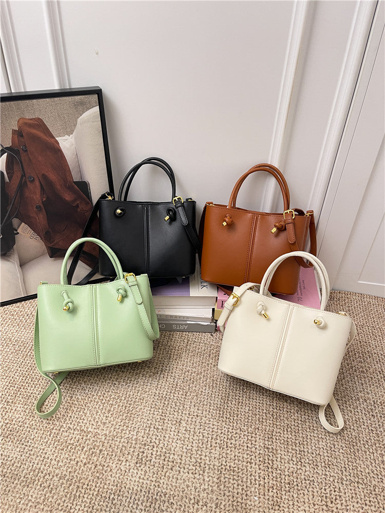 Unique Durable Women's City Commuter Niche Women's Messenger Bag