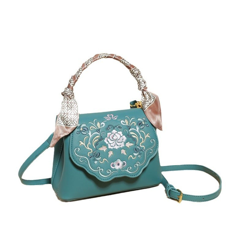 Pretty Women's High Sense Antique Embroidery Women's Handbag