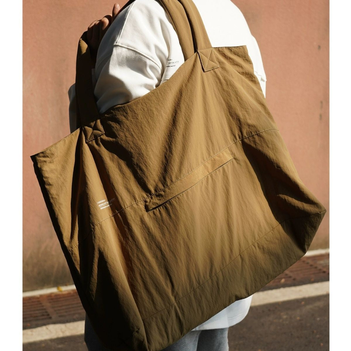Simple Waterproof Lightweight Large Capacity Storage Women's Shoulder Bag