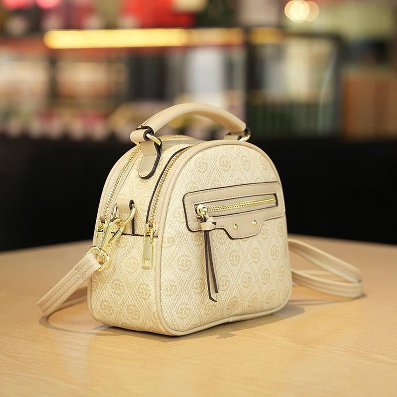 Design Fashion Female Hand Large Capacity Advanced Texture Light Women's Messenger Bag