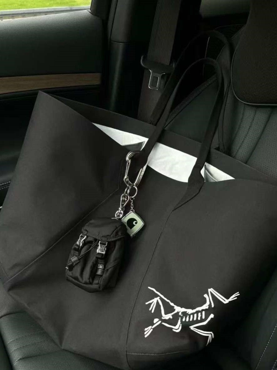 Skeleton Large Capacity Shopping Lightweight Waterproof Hard-wearing Dumpling Shape Tote Bag