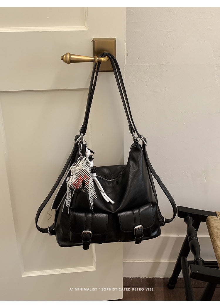 Women's Loose Large Capacity Retro Commuter Fashionable Backpacks