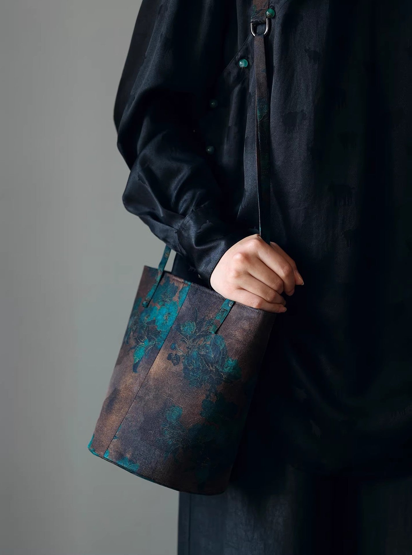 Women's Yarn Song Dynasty Brocade Large Capacity Commuter Chinese Women's Messenger Bag