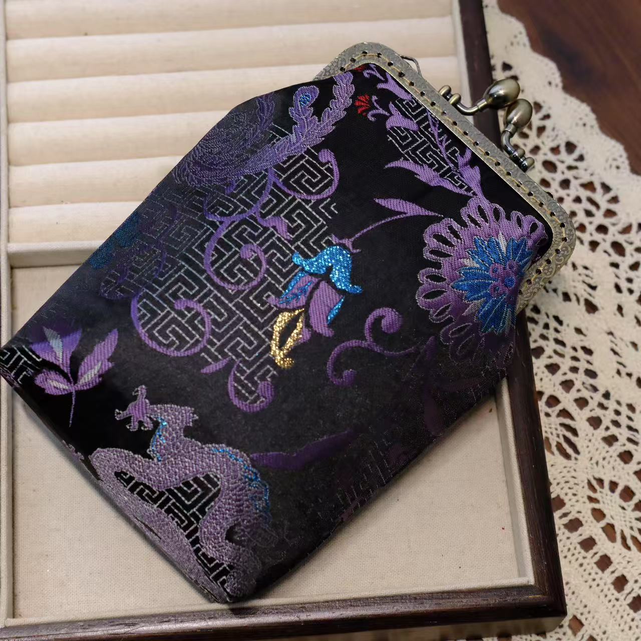 Retro Tassel Frame Handmade Ancient Style Female Purses