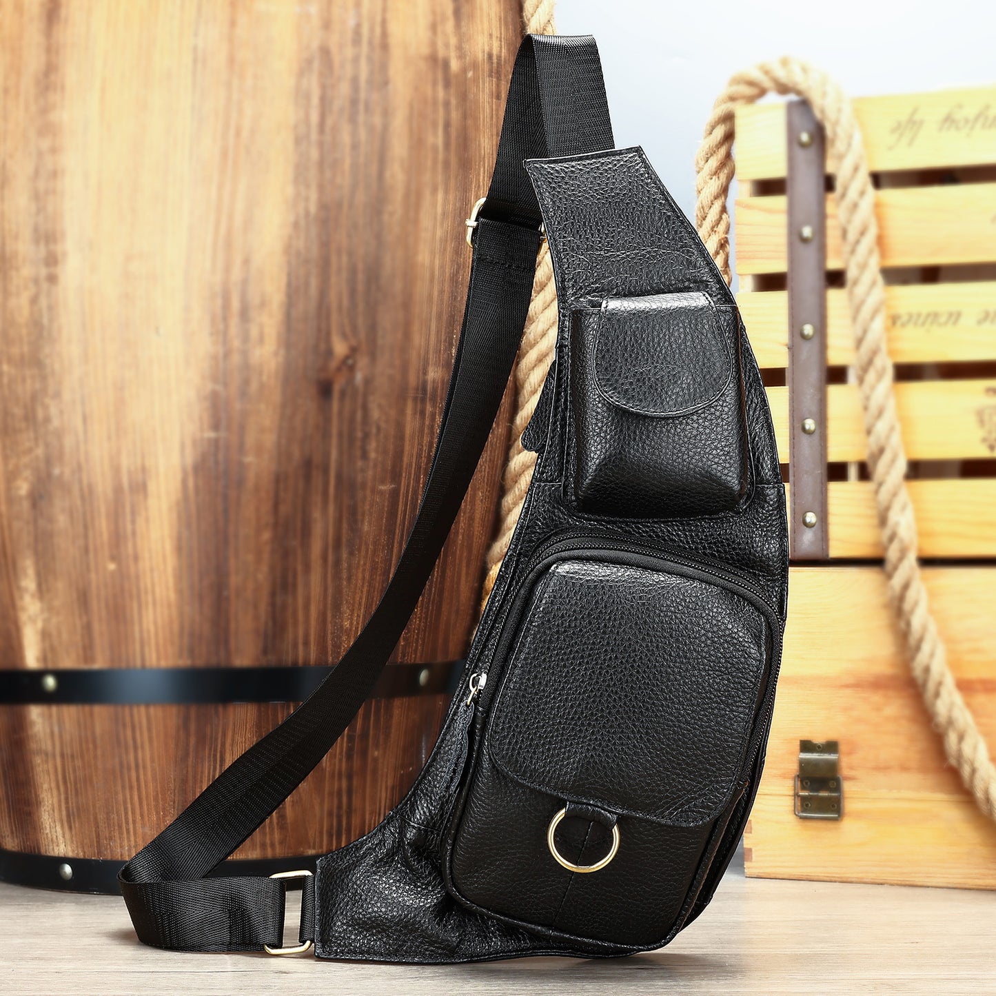 Men's Fashion Leather High-grade Retro Handmade Large Capacity Men's Chest Bag