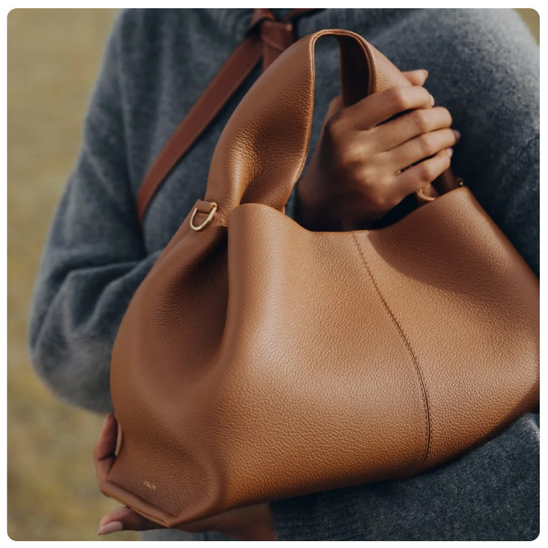 Pauline Cloud France Design Dumpling Portable Women's Clutch