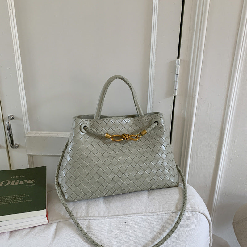 Autumn High Quality Fashion Woven Lightweight Simple Bucket Bags