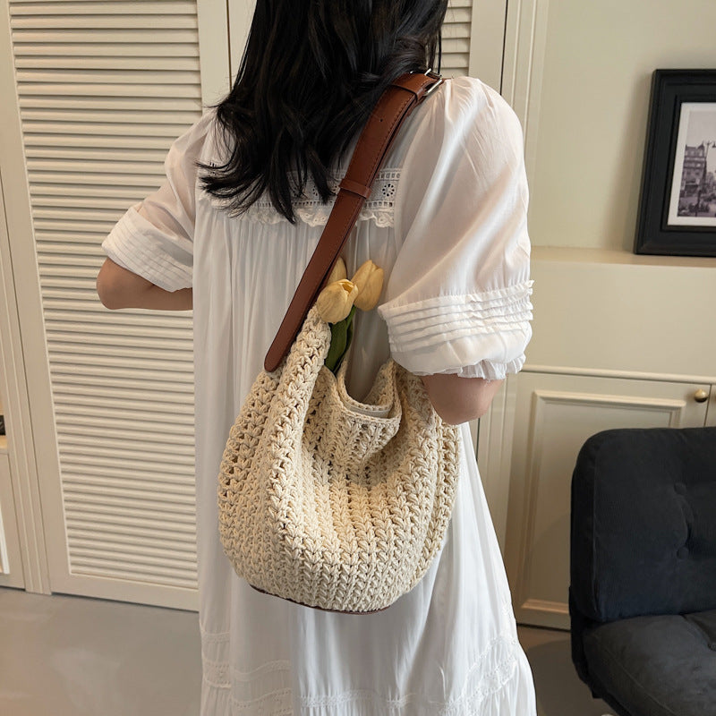 Women's Mori Style Simple Comfortable Woven High Sense Beach Weaving Leisure Tote Bags