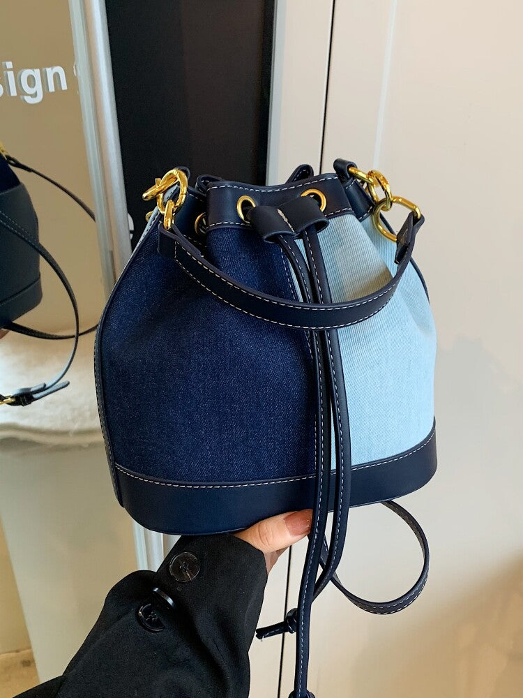 Women's Korean Style Fashionable Contrast Color Large Capacity Personalized Denim Bags