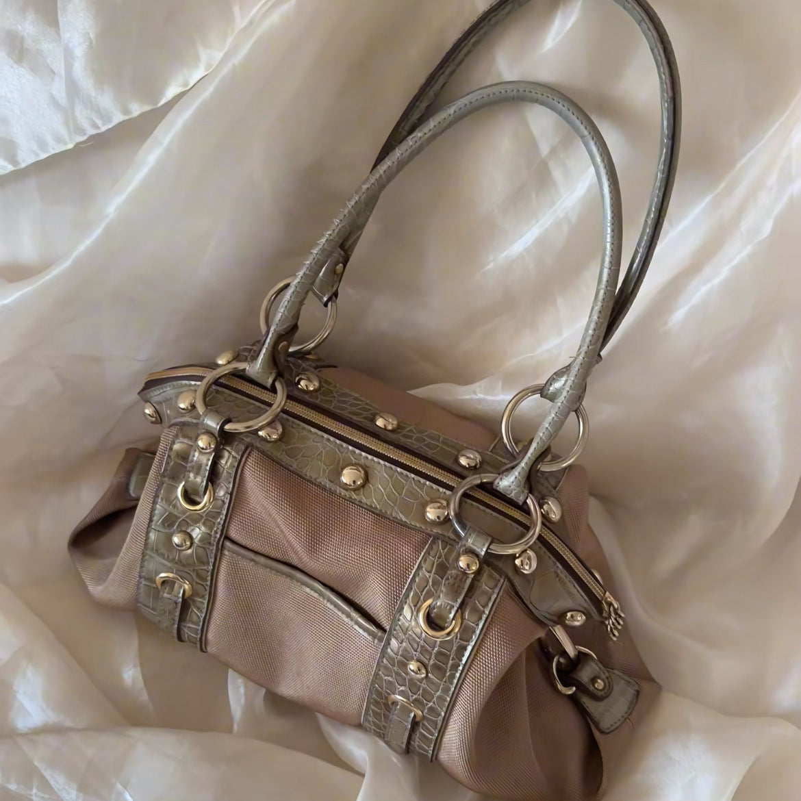 Women's Motorcycle Large Capacity Special Millennium Hot Women's Shoulder Bag