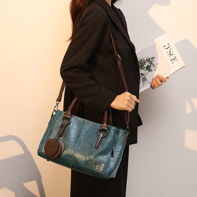 Women's Big Retro Contrast Color Personality Large Capacity Bags