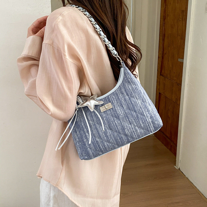 Women's Exquisite Pendant Chain Fashionable Fashion Commuter Women's Shoulder Bag