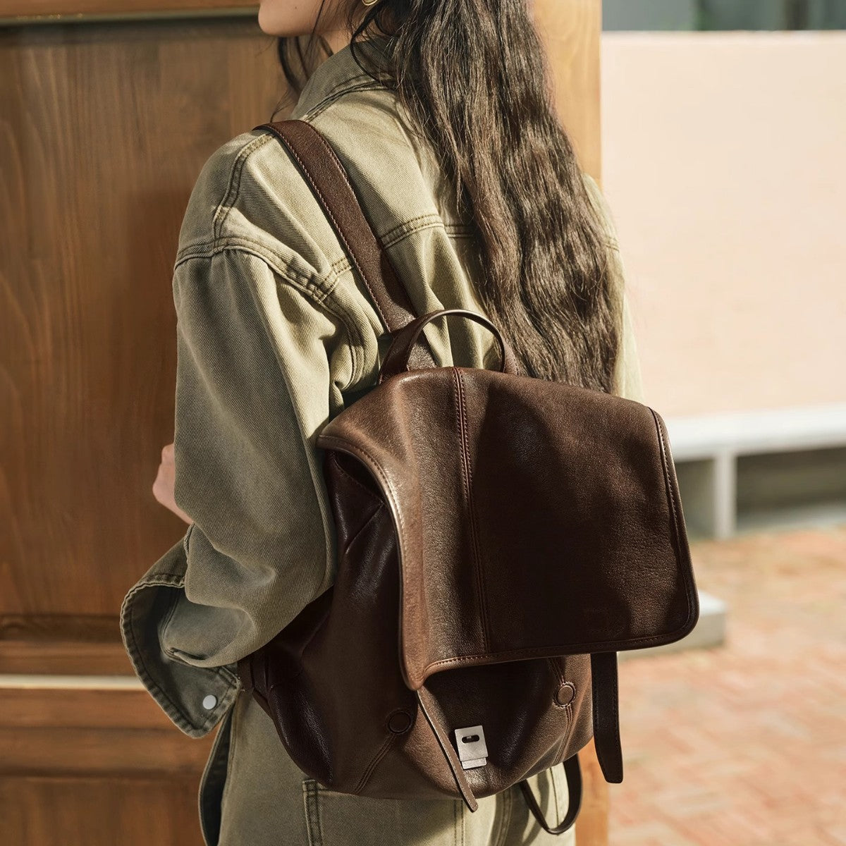 Series Vegetable Tanned Sheepskin Horizontal Board Leisure Backpack