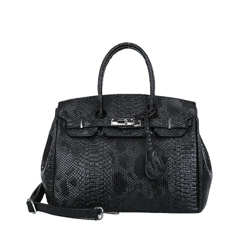 Women's Fashion Platinum Large Capacity Simple Commute Women's Messenger Bag